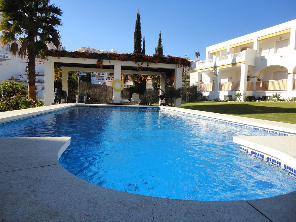 At Almoraide Rooms Suites (Adults Only) Nerja Luaran gambar
