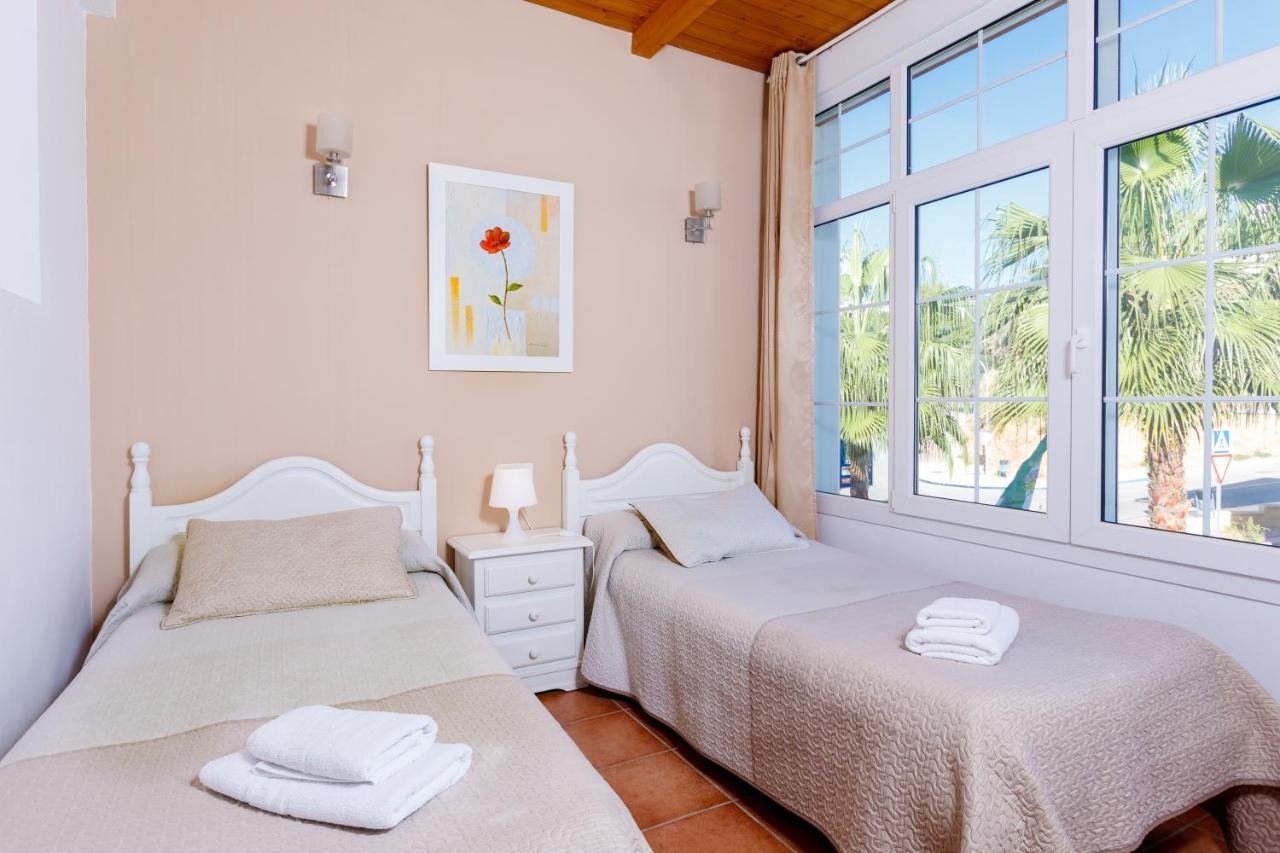 At Almoraide Rooms Suites (Adults Only) Nerja Luaran gambar