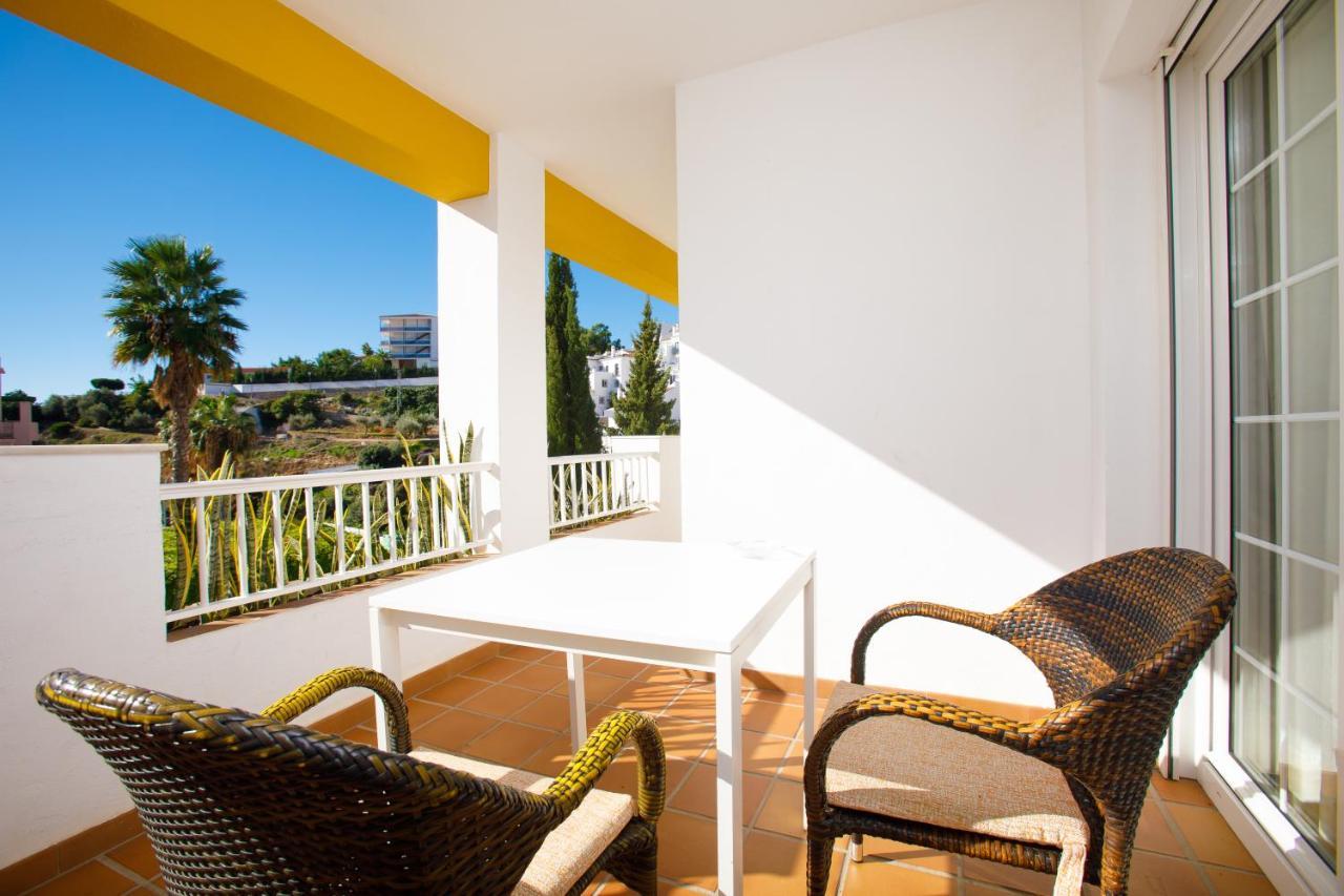 At Almoraide Rooms Suites (Adults Only) Nerja Luaran gambar