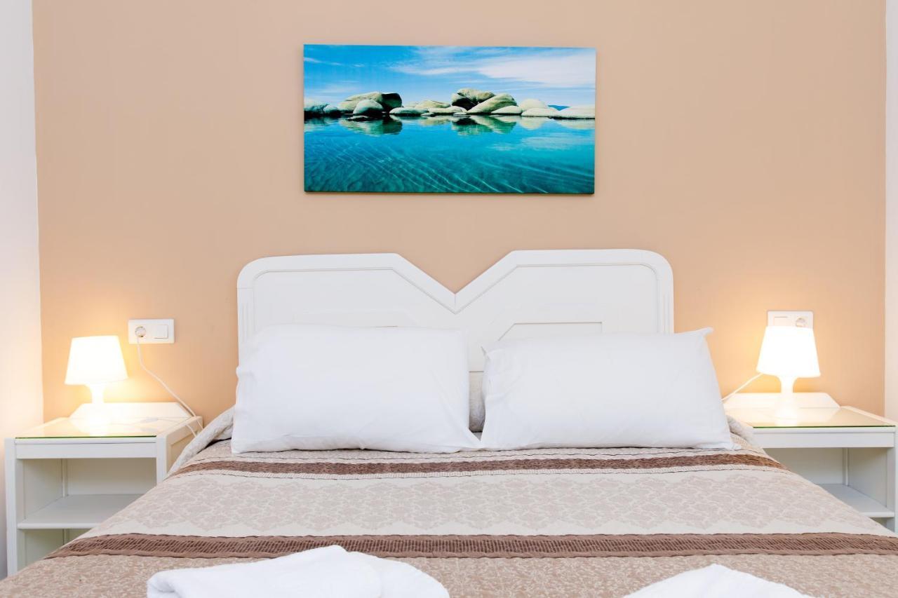 At Almoraide Rooms Suites (Adults Only) Nerja Luaran gambar