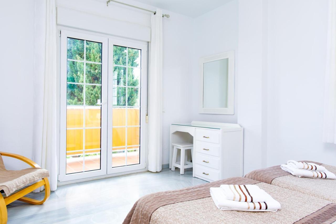 At Almoraide Rooms Suites (Adults Only) Nerja Luaran gambar